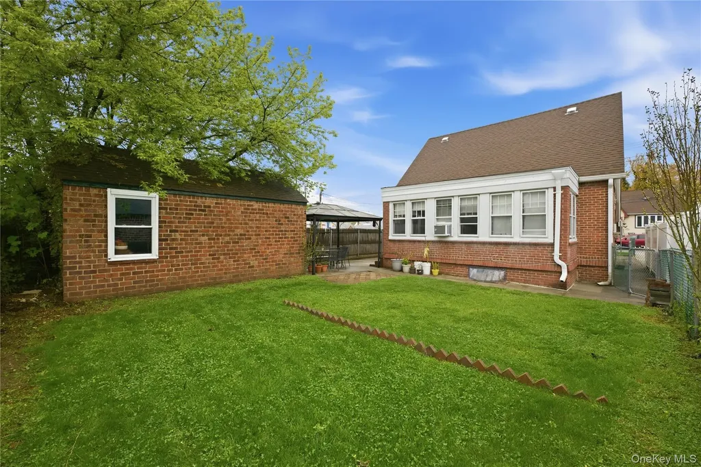 969 Gabriel Avenue Franklin Square NY 11010