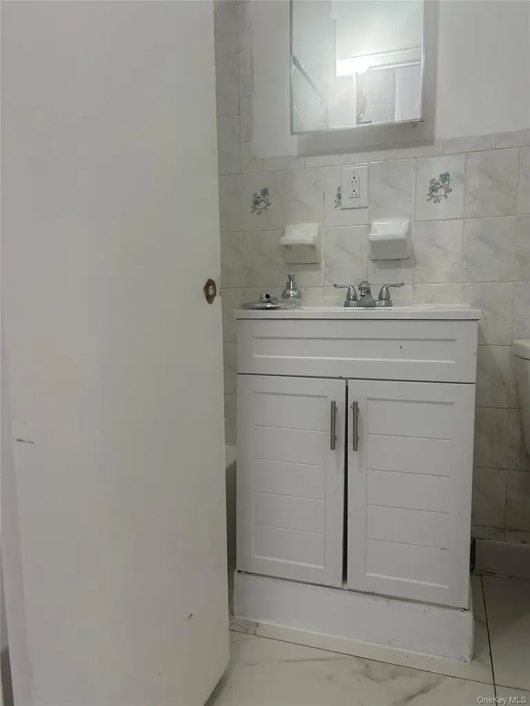 802 Rogers Avenue Brooklyn NY 11226