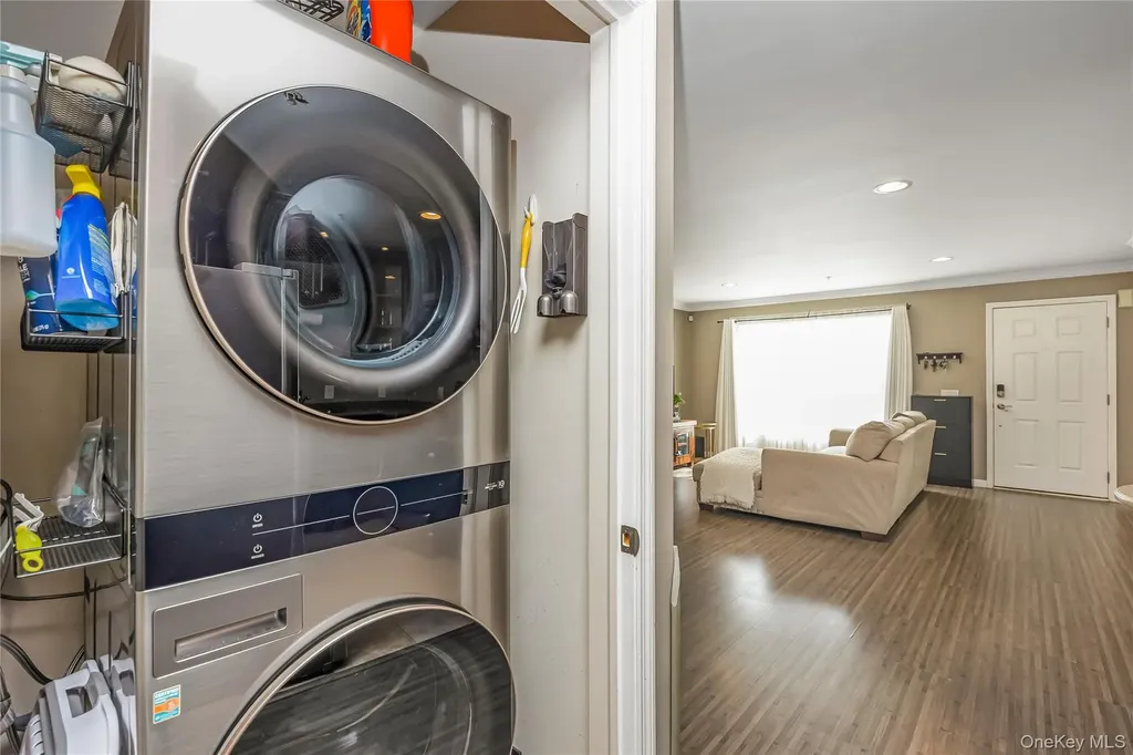5 Hunter Drive Central Islip NY 11722