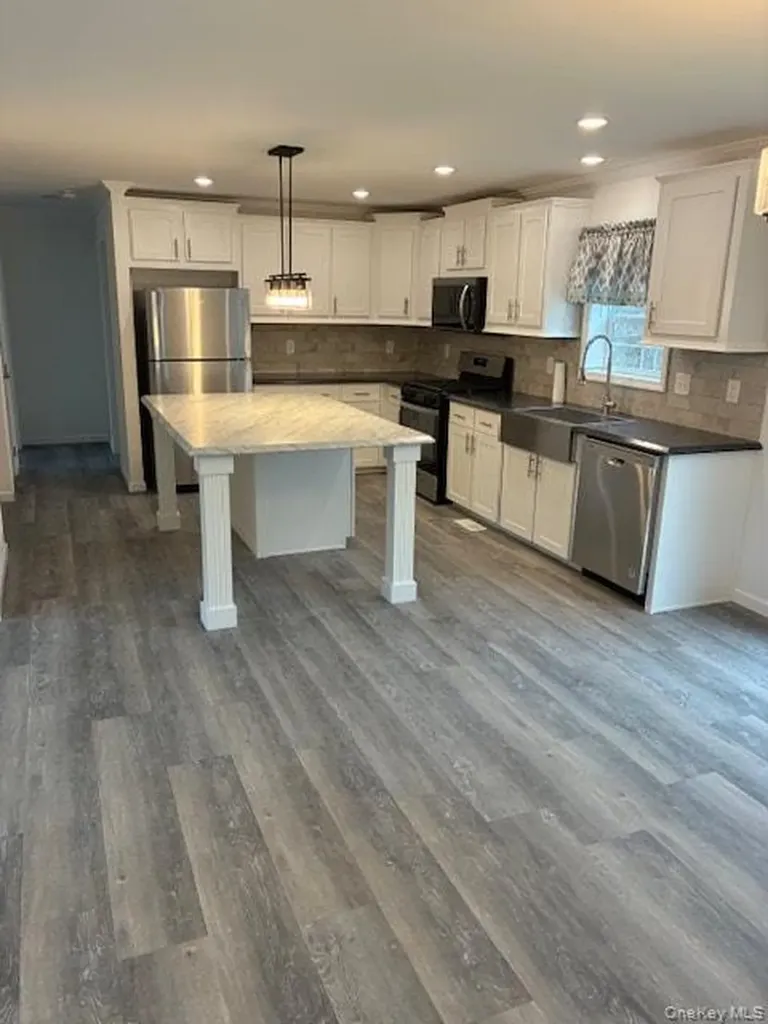 1450 Route 376 Wappingers Falls NY 12590