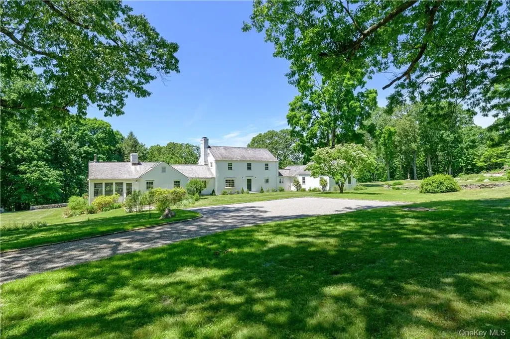 97 Westchester Avenue Pound Ridge NY 10576