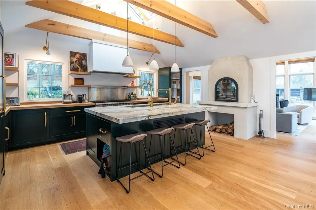 97 Westchester Avenue Pound Ridge NY 10576
