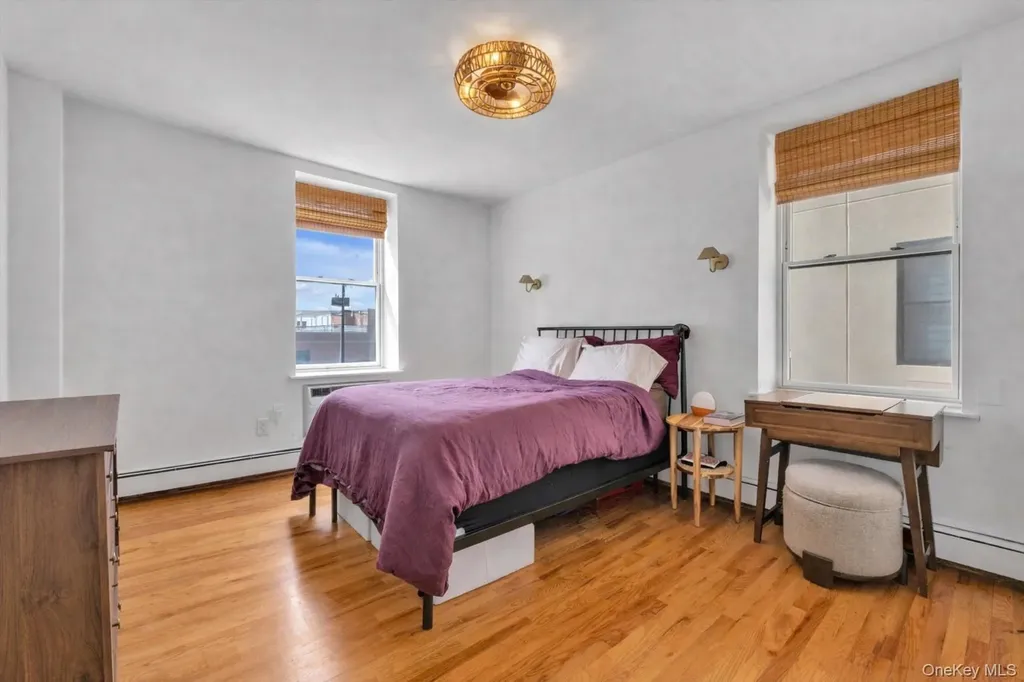 25 W Broadway Long Beach NY 11561