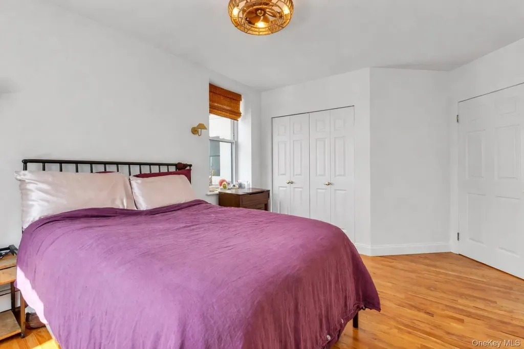 25 W Broadway Long Beach NY 11561