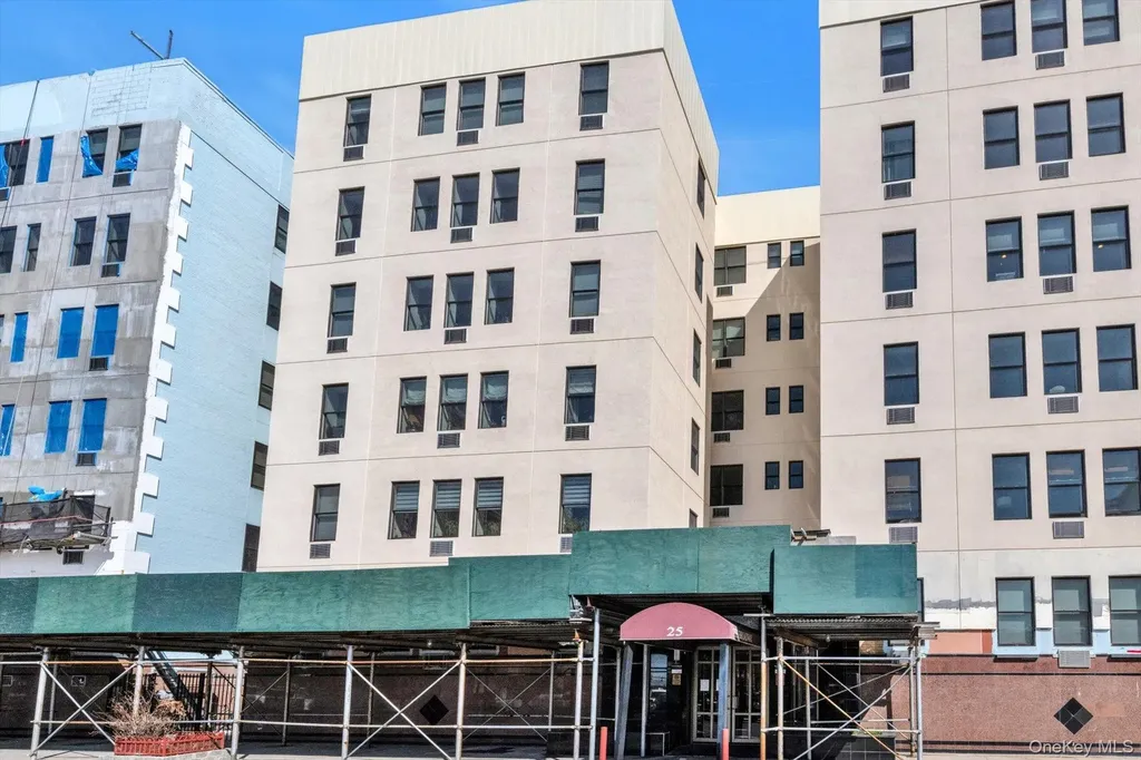 25 W Broadway Long Beach NY 11561