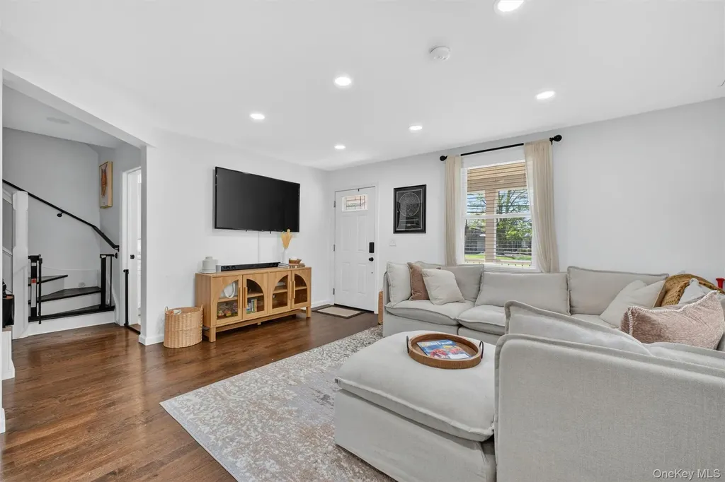 45 Park Avenue Poughkeepsie NY 12603