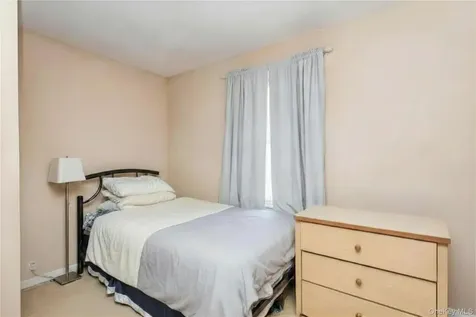 148 Lincoln Avenue New Rochelle NY 10801
