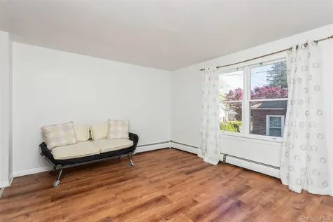 148 Lincoln Avenue New Rochelle NY 10801