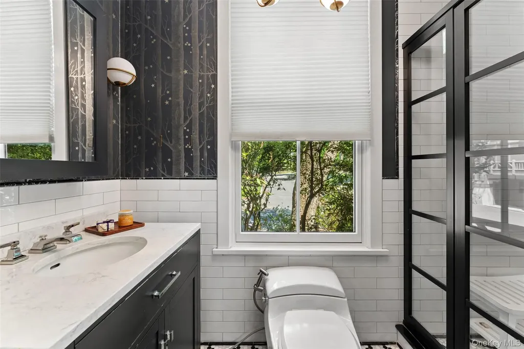 12C Clinton Avenue Dobbs Ferry NY 10522