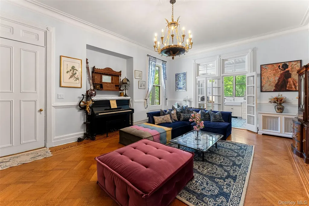 12C Clinton Avenue Dobbs Ferry NY 10522