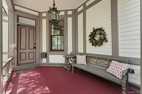 12C Clinton Avenue Dobbs Ferry NY 10522