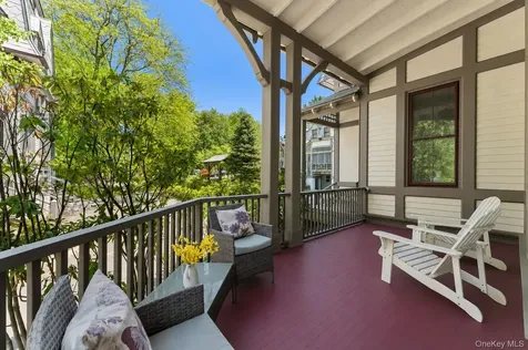 12C Clinton Avenue Dobbs Ferry NY 10522
