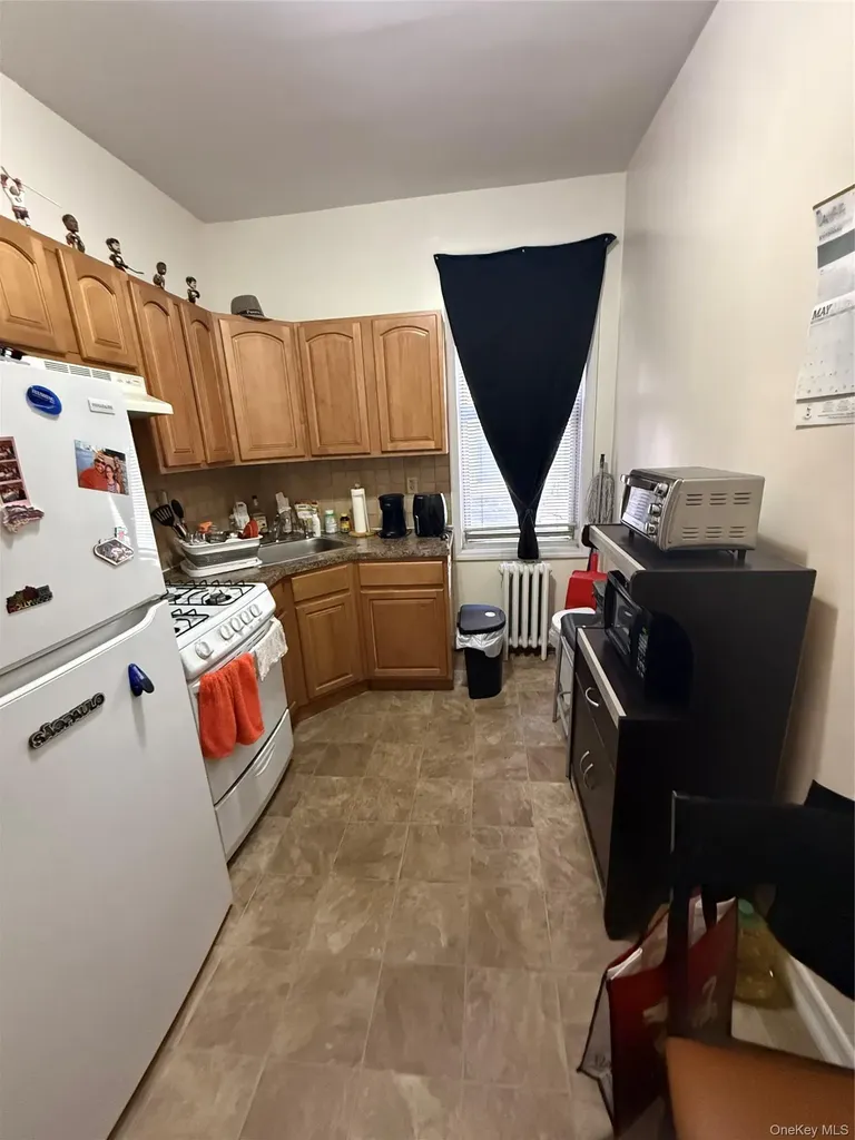6073 Fresh Pond Road Maspeth NY 11378