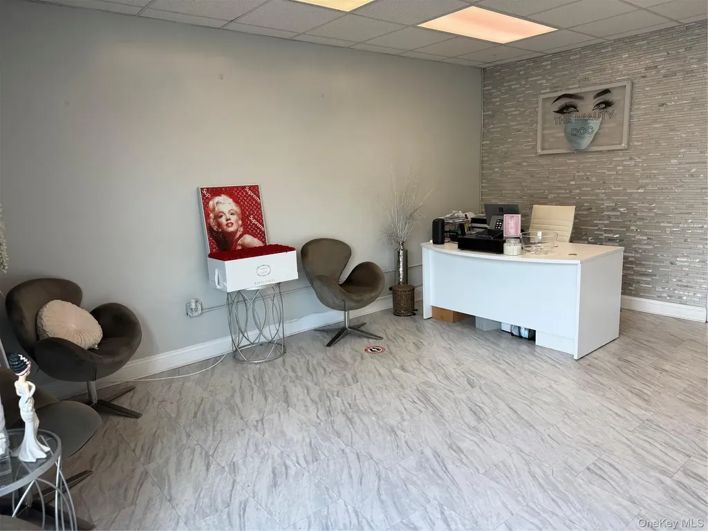 6073 Fresh Pond Road Maspeth NY 11378