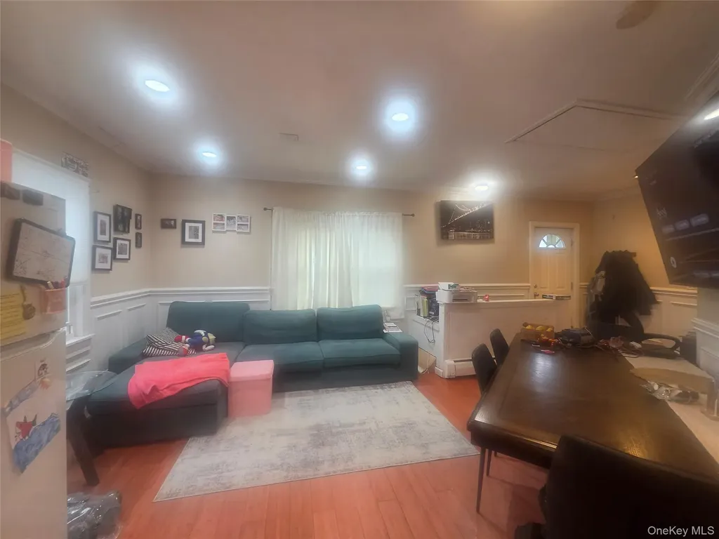 345 Boulder Street Ronkonkoma NY 11779