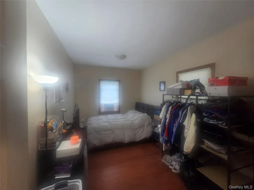 345 Boulder Street Ronkonkoma NY 11779