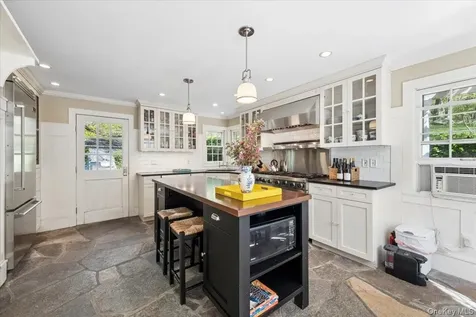 608 Farmers Mills Road Carmel NY 10512