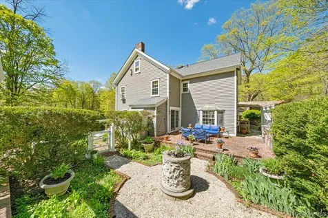 608 Farmers Mills Road Carmel NY 10512