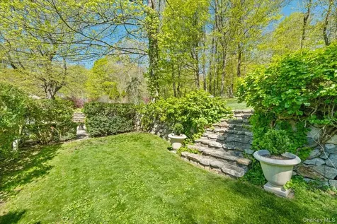 608 Farmers Mills Road Carmel NY 10512