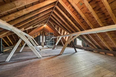 608 Farmers Mills Road Carmel NY 10512