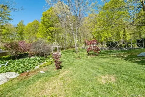 608 Farmers Mills Road Carmel NY 10512