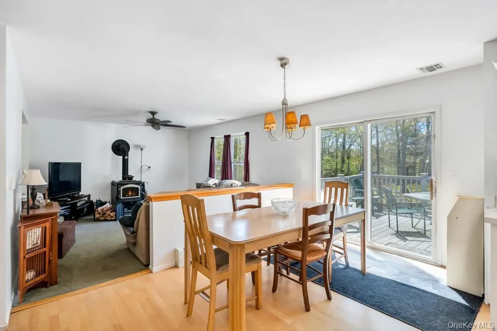 32 Prince Road Rocky Point NY 11778