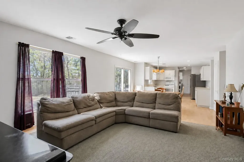 32 Prince Road Rocky Point NY 11778