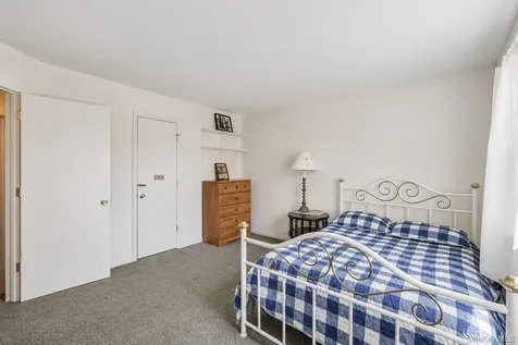 32 Prince Road Rocky Point NY 11778