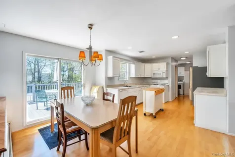 32 Prince Road Rocky Point NY 11778