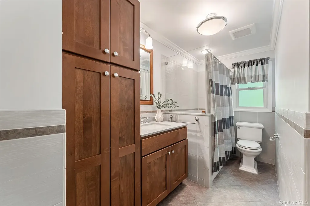 20 Cornell Drive Hartsdale NY 10530