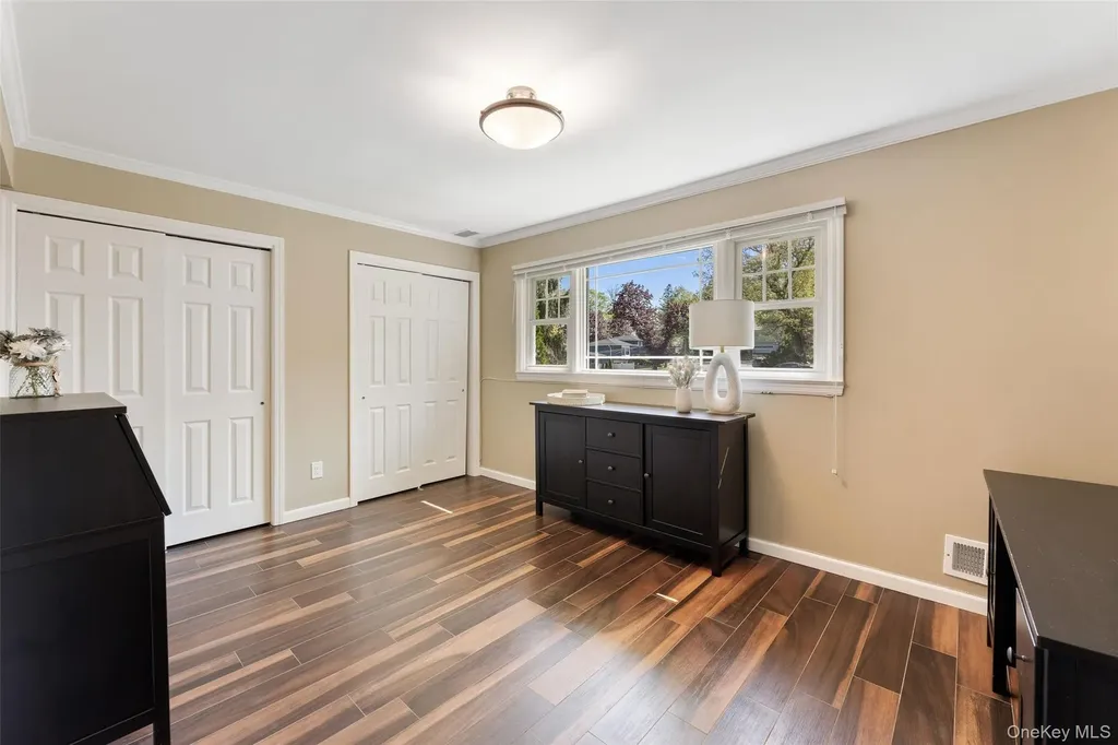 20 Cornell Drive Hartsdale NY 10530