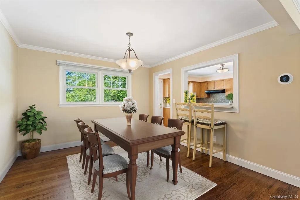 20 Cornell Drive Hartsdale NY 10530