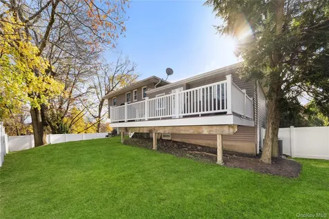20 Cornell Drive Hartsdale NY 10530