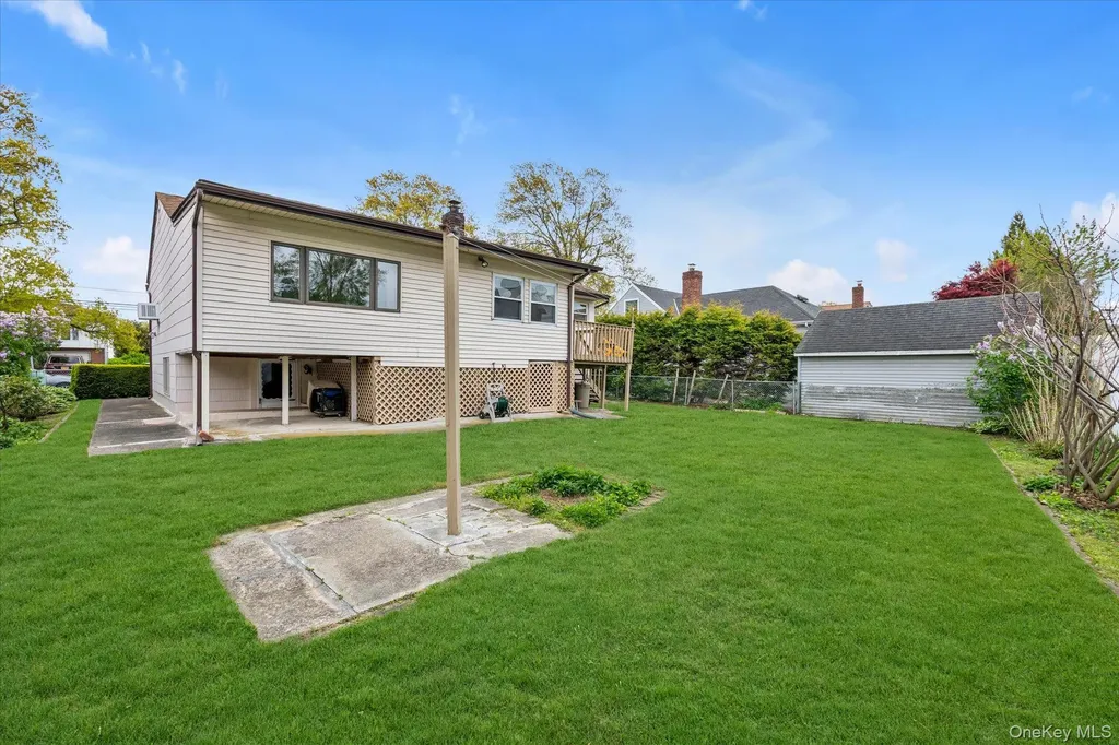 2606 Beach Drive Merrick NY 11566