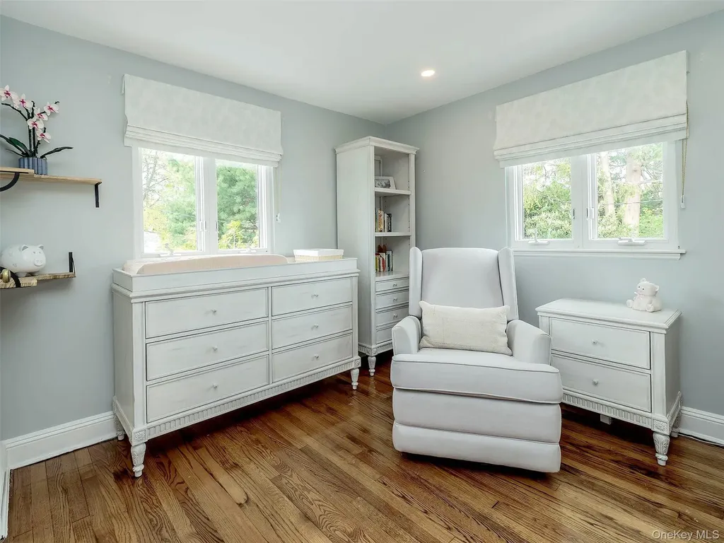 81 Huntington Road Garden City NY 11530