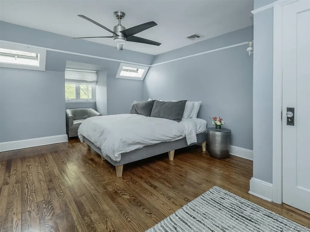 81 Huntington Road Garden City NY 11530