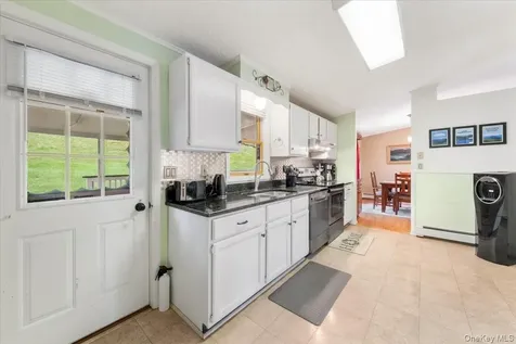 978 W Dover Road Pawling NY 12564