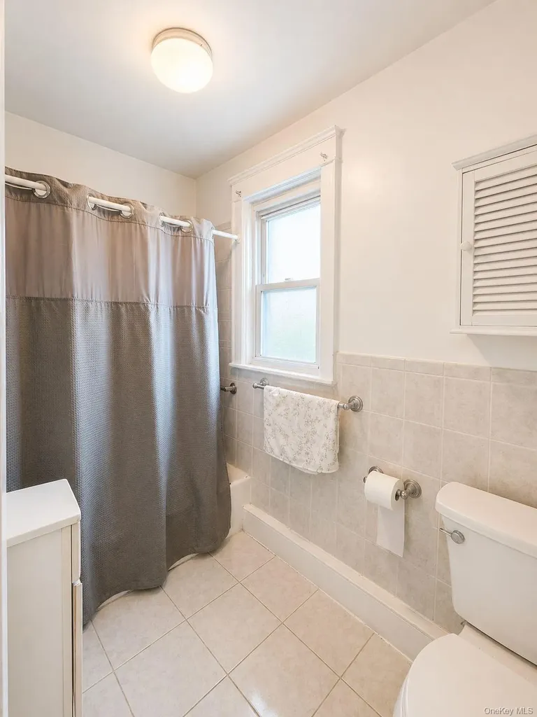 108 Saint James Terrace Yonkers NY 10704