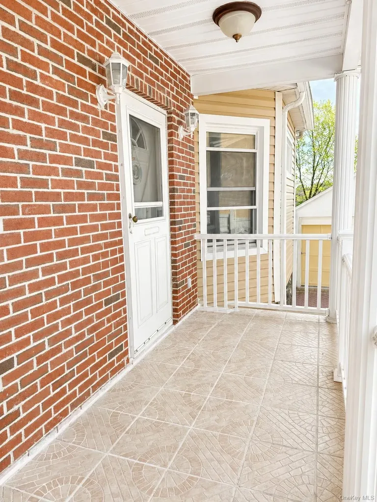 108 Saint James Terrace Yonkers NY 10704