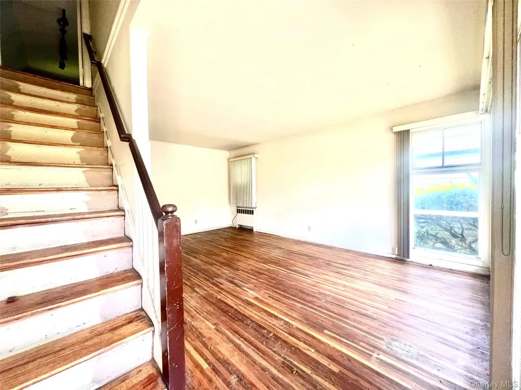 446 Howard Avenue Woodmere NY 11598