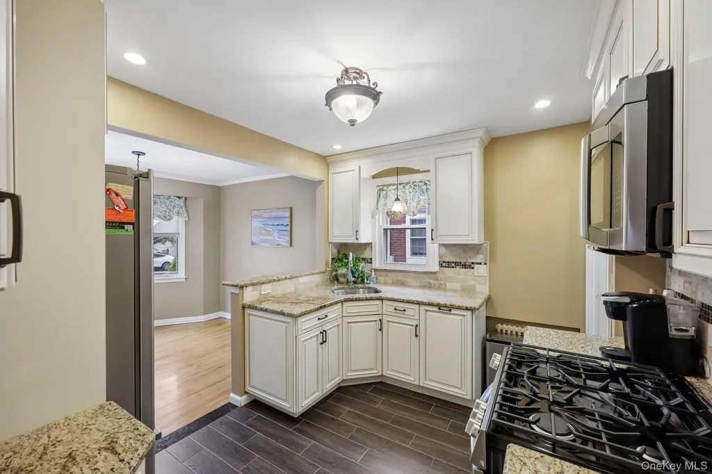 174 Semton Boulevard Franklin Square NY 11010