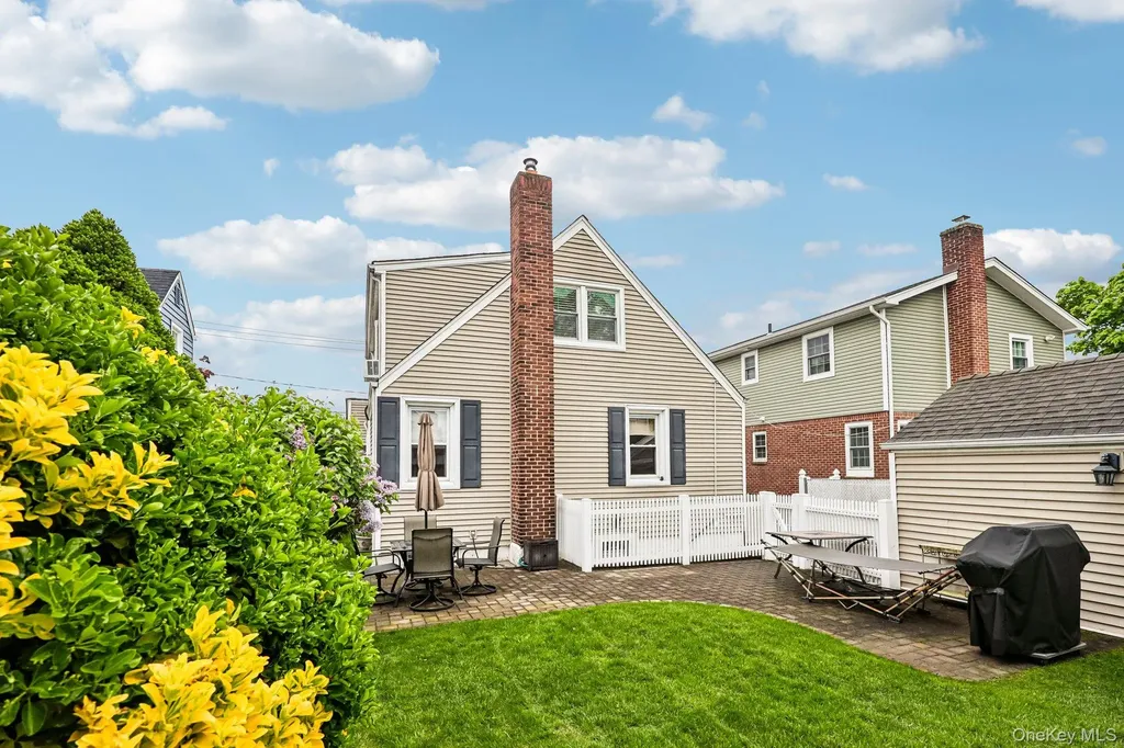 174 Semton Boulevard Franklin Square NY 11010