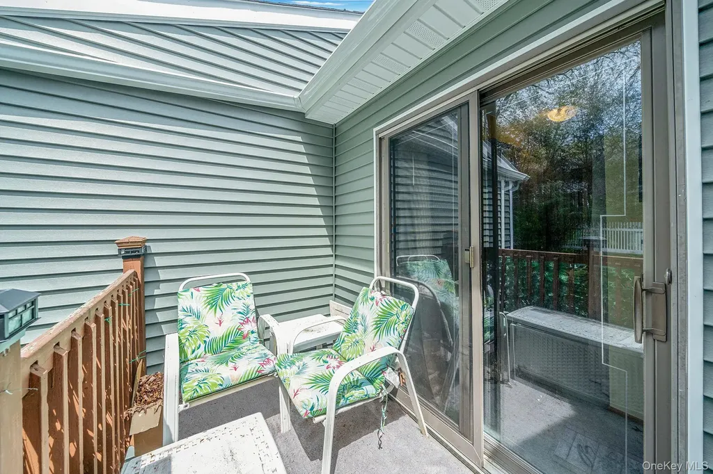 80 Jeremy Circle Nesconset NY 11767