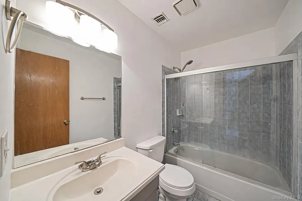80 Jeremy Circle Nesconset NY 11767
