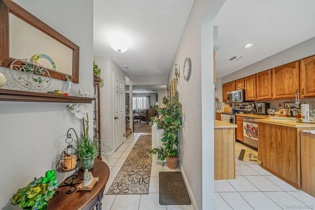 80 Jeremy Circle Nesconset NY 11767