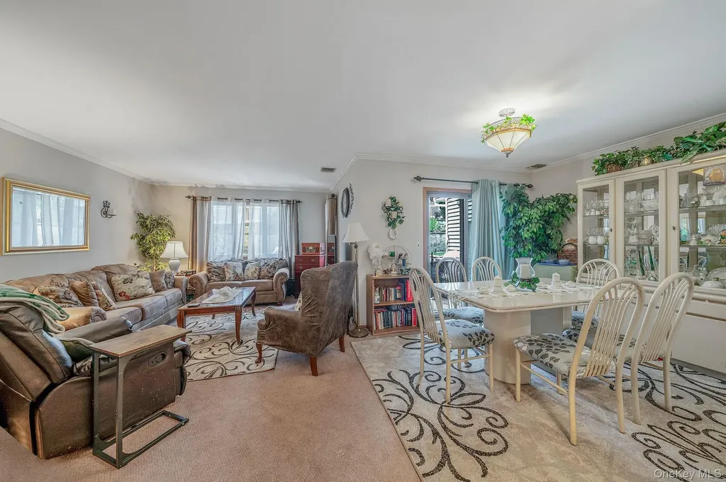 80 Jeremy Circle Nesconset NY 11767