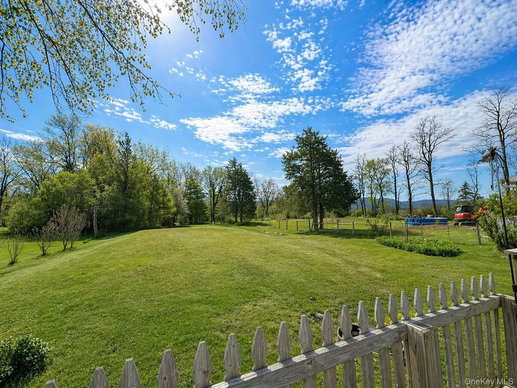 4181 Us Highway 209 Stone Ridge NY 12484