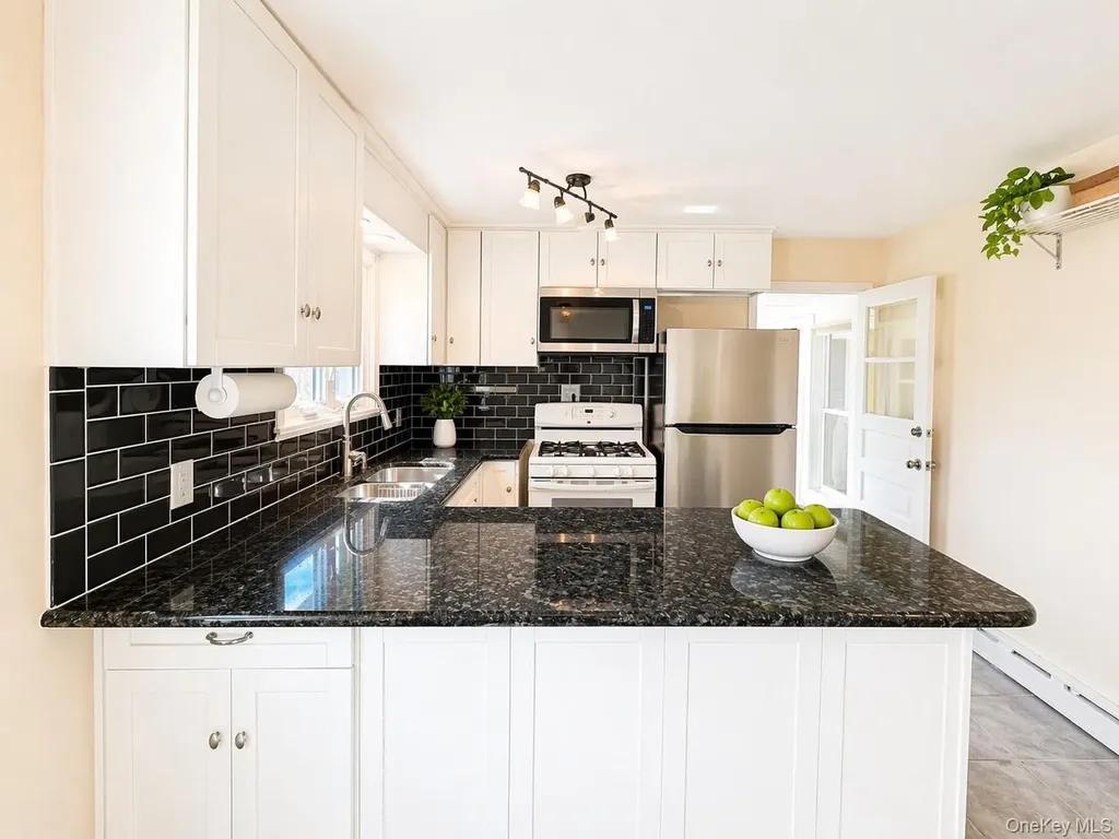 4181 Us Highway 209 Stone Ridge NY 12484