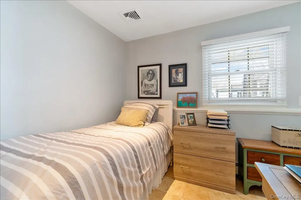 12 W Orlando Street Massapequa NY 11758