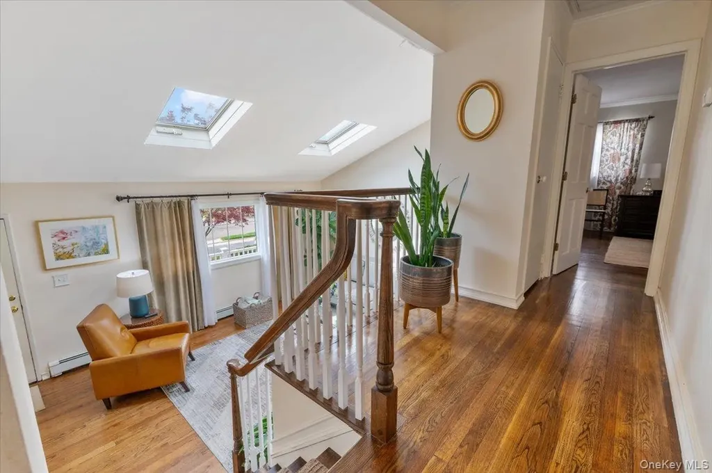 12 W Orlando Street Massapequa NY 11758